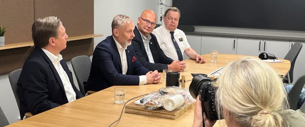 Christian Weck, SOS Alarm, Stefan Dalin och Tony Andersson, Timrå kommun, och Per Silverliden, Medelpads räddningsstjänstförbund.