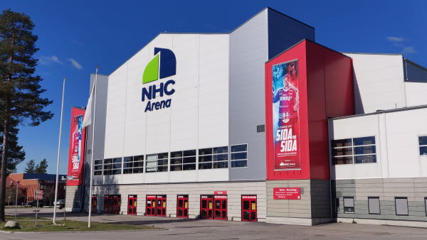 Bilden föreställer framsidan på NHC Arena