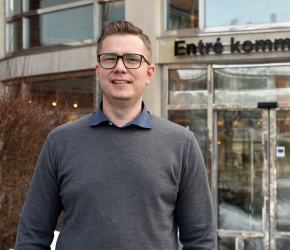 Johan Vikstr m L mnar Timr Kommun Blir Direkt r I Sundsvall Timr Johan Vikstr m L mnar Timr Kommun Blir Direkt r I Sundsvall Timr