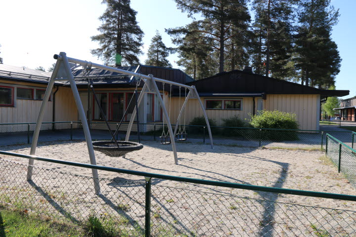 Miljön utomhus på Tallnäs förskola.