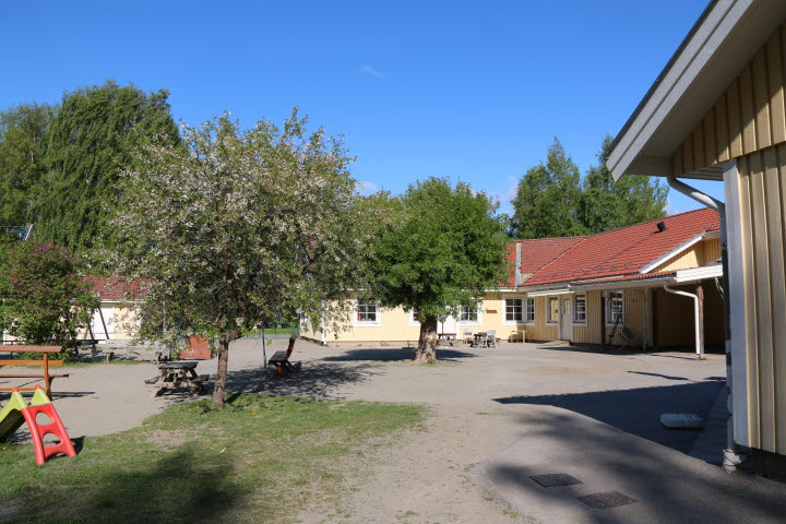 Miljön utomhus på Böleängens förskola.
