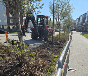 Traktor på Köpmangatan